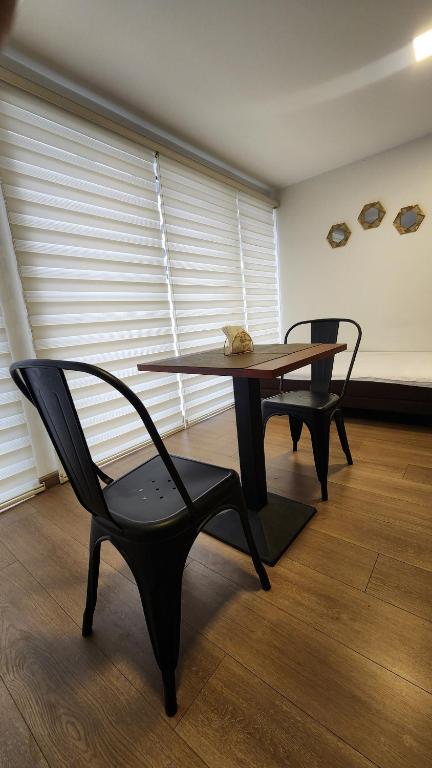 Suite Moderno cerca del parque - 3
