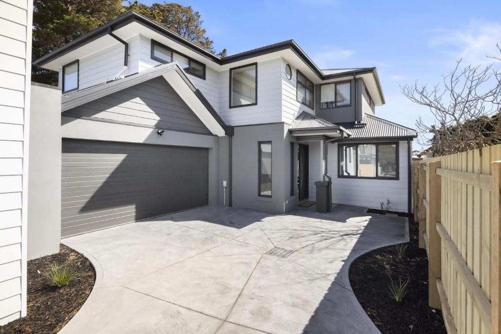 Bluehaven in Capel 200m to Beach, Capel Sound