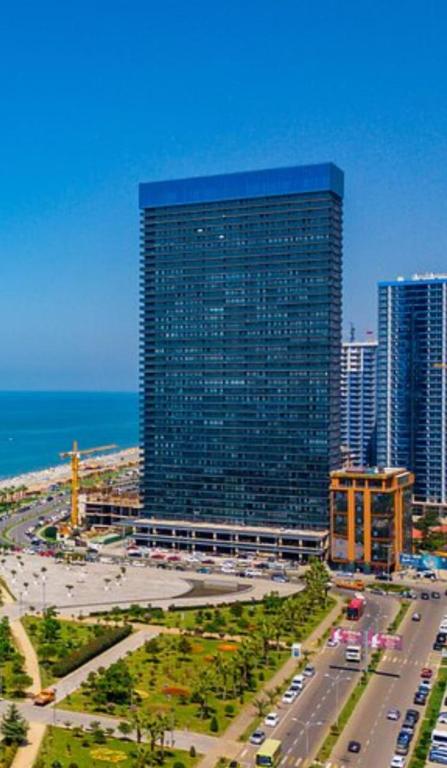 sofo' s orbi, Batumi