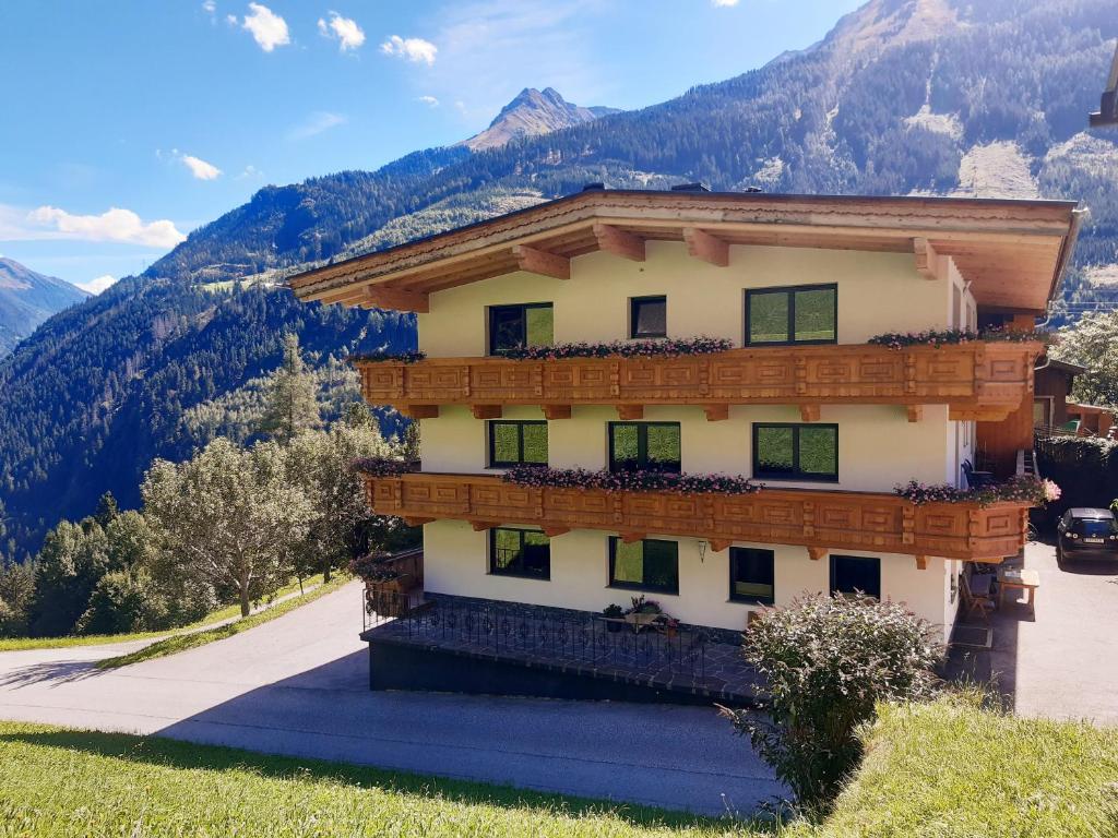 Ferienwohnung - Schmirnerhof - 2