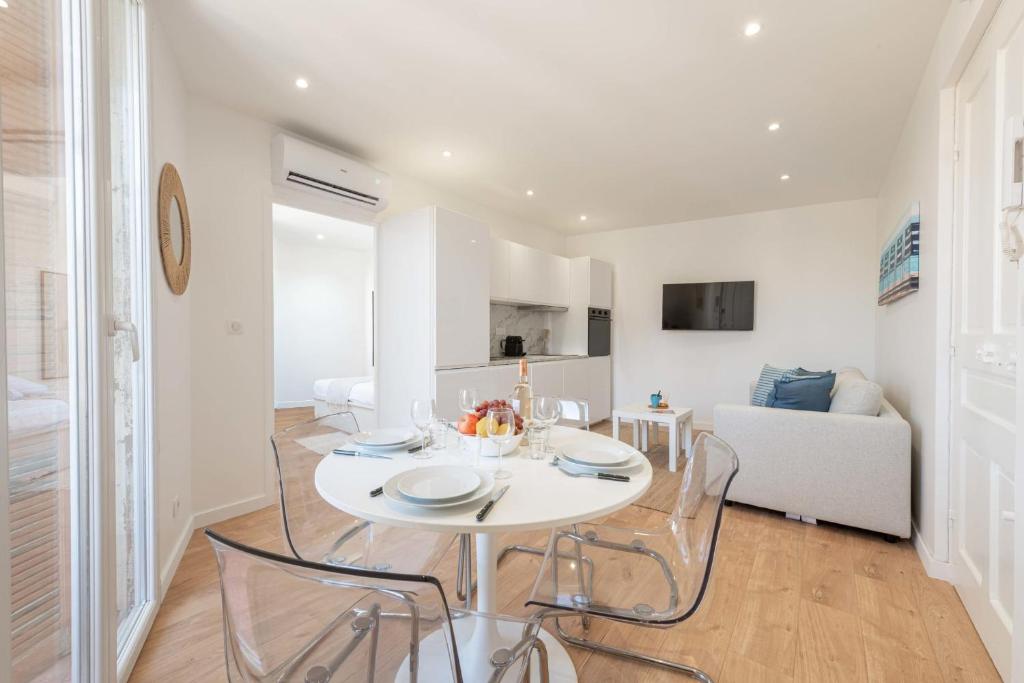 Cannes 1-Br Apartment Near the City Center - 3