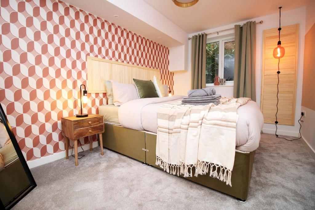 Modern Bournemouth Beach Apartment photo 2
