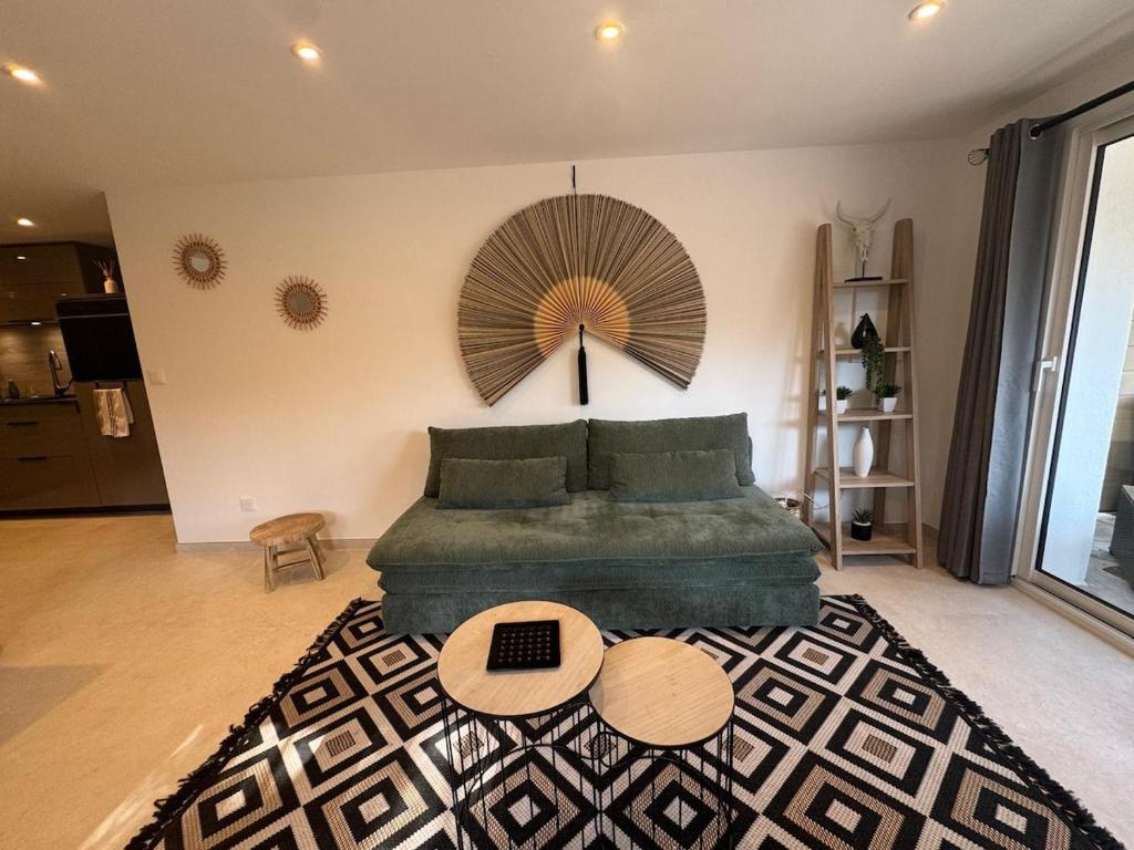 Superbe 2P Terrasse Proche Plage à 2 min, Saint-Raphaël