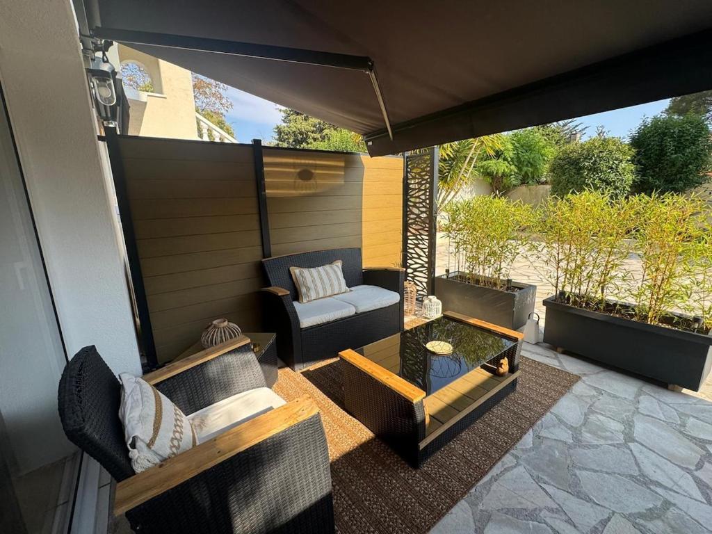 Superbe 2P Terrasse Proche Plage à 2 min - 3