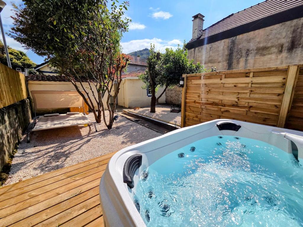 L'Oiseau du Paradis - Cottage & Spa, Lourdes