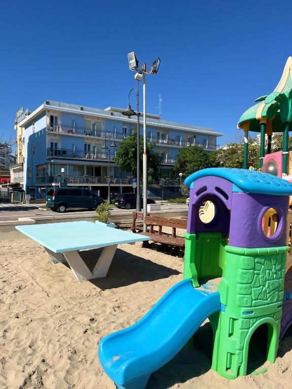 Hotel Moja - 1