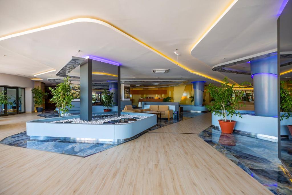 フロント・ロビー