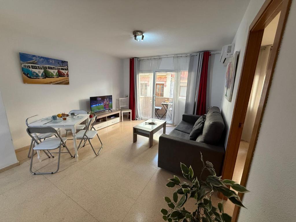 Apartamento en Centro Alicante junto al Mercado con terraza By Turihome - 2