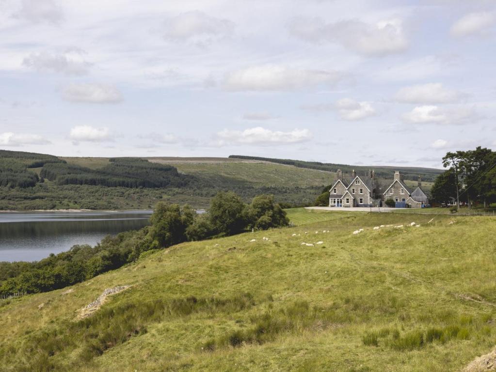 Lairg Lodge, Lairg