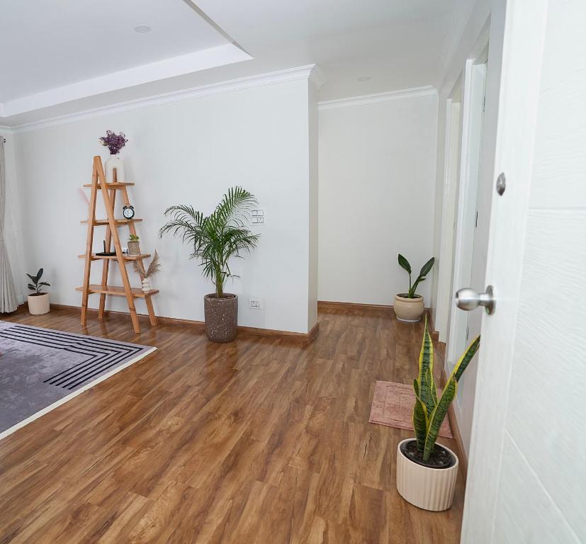 Bright & Cozy 2BHK, Close To Thamel & Swayambhu, Káthmándú