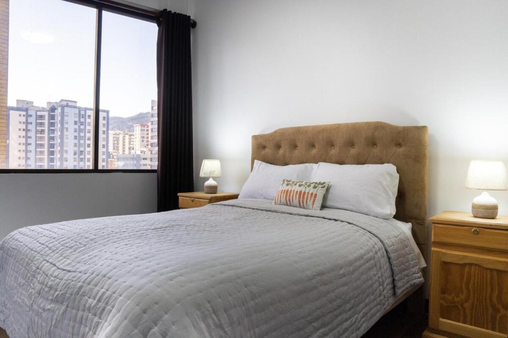 Stylish Modern Apt in LP City - 5