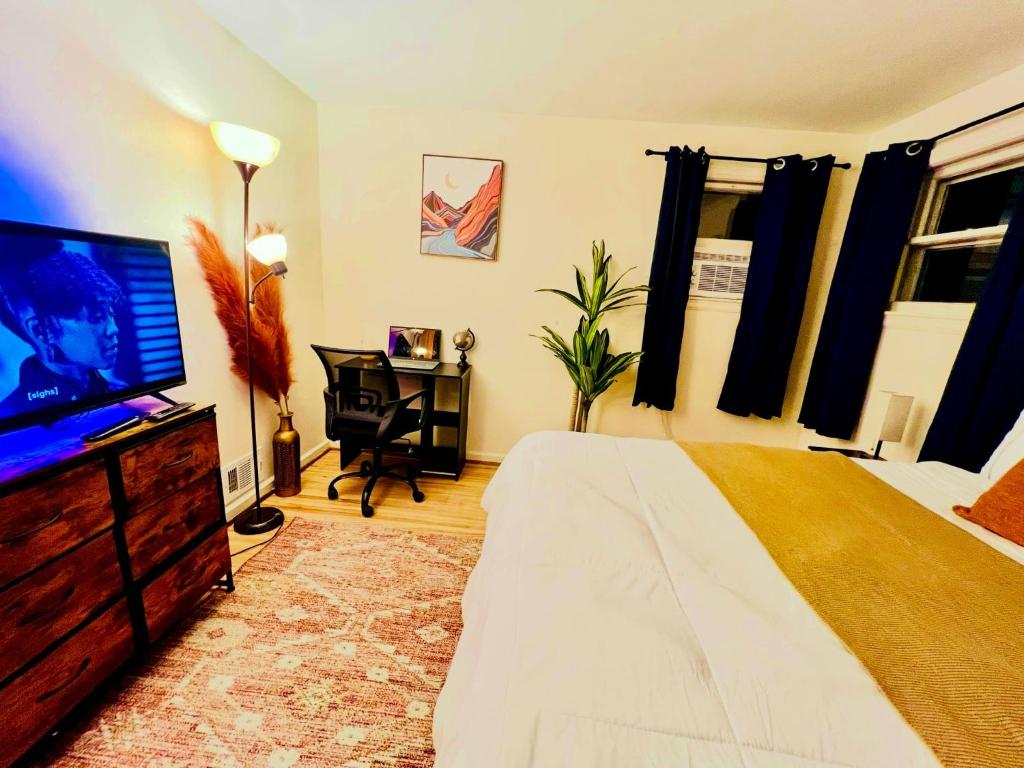 Comfortable Private Rooms in Rochester, Rochester