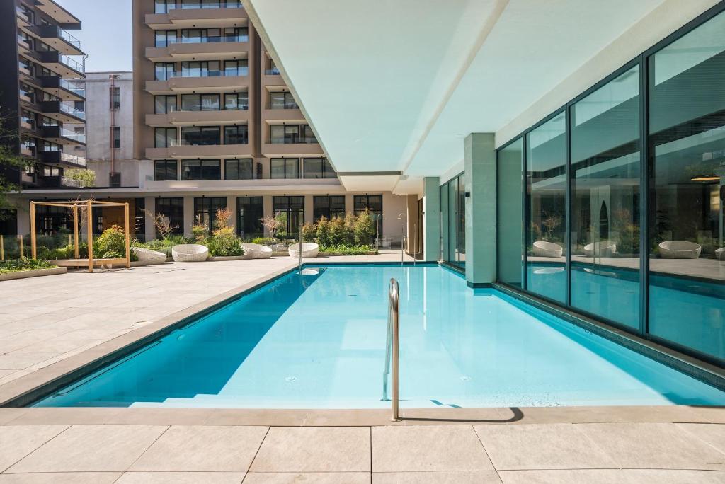 Chic 1-Bedroom Retreat in Providencia - 3