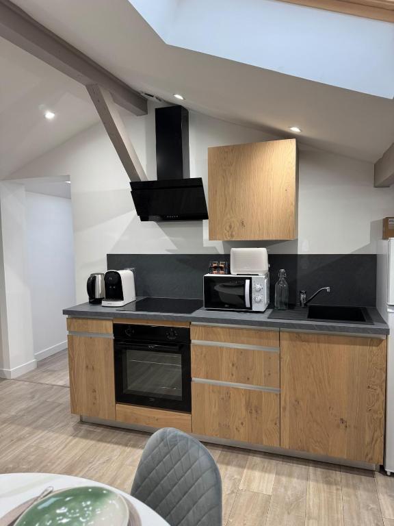 Longchamps 1 - Magnifique appartement, 1 chambre sous les toits, clim - 3