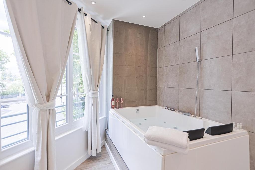 LES BULLES DE MONA - Chic - Spa - Clim - 3
