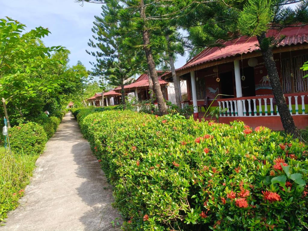 Gate way resort, Purbbadulki