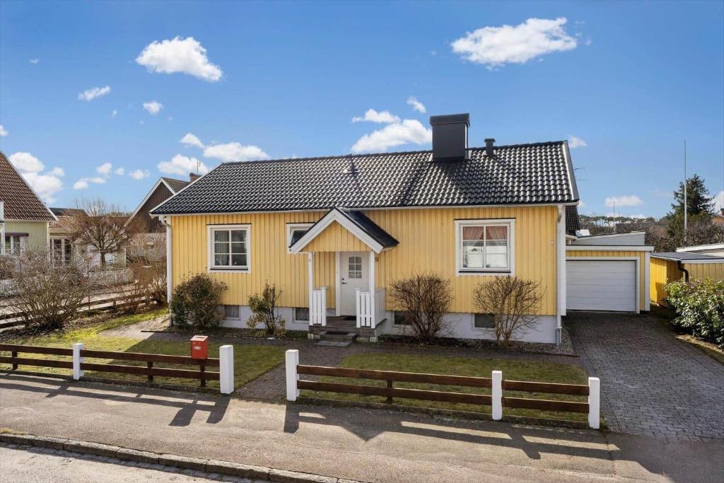 HAL599-Falkenberg-Villavaegen-9, Anderstorp