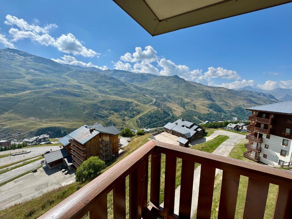 NECOU Les MENUIRES, Les Menuires