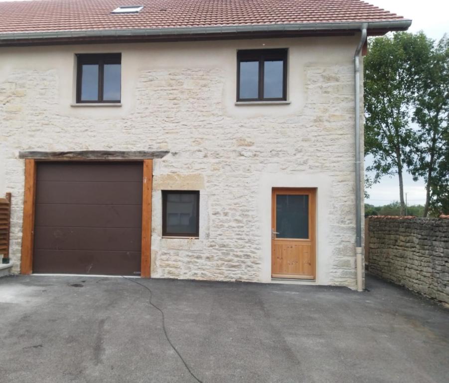 Gîte, Lavans-Vuillafans