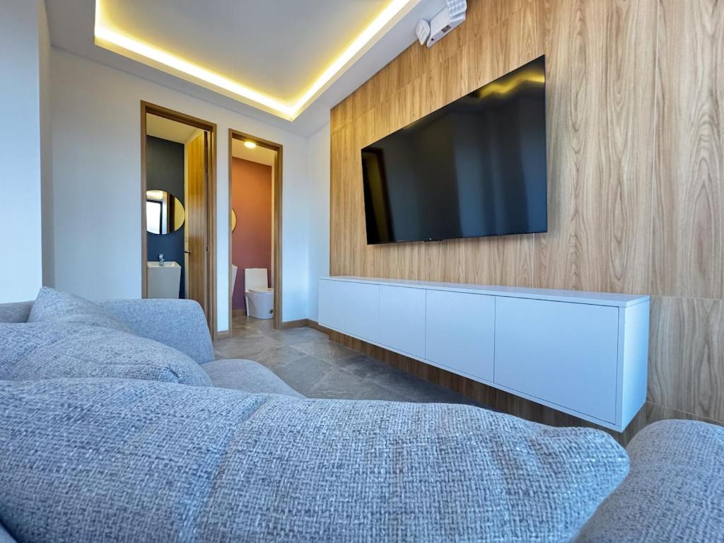 Luxury Suite in the Center of Cuenca - 2