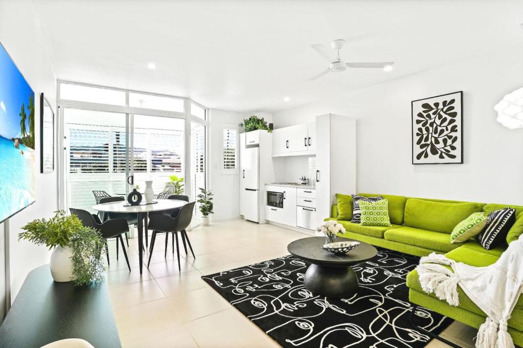 Reefside at 201 Lake Street, Cairns