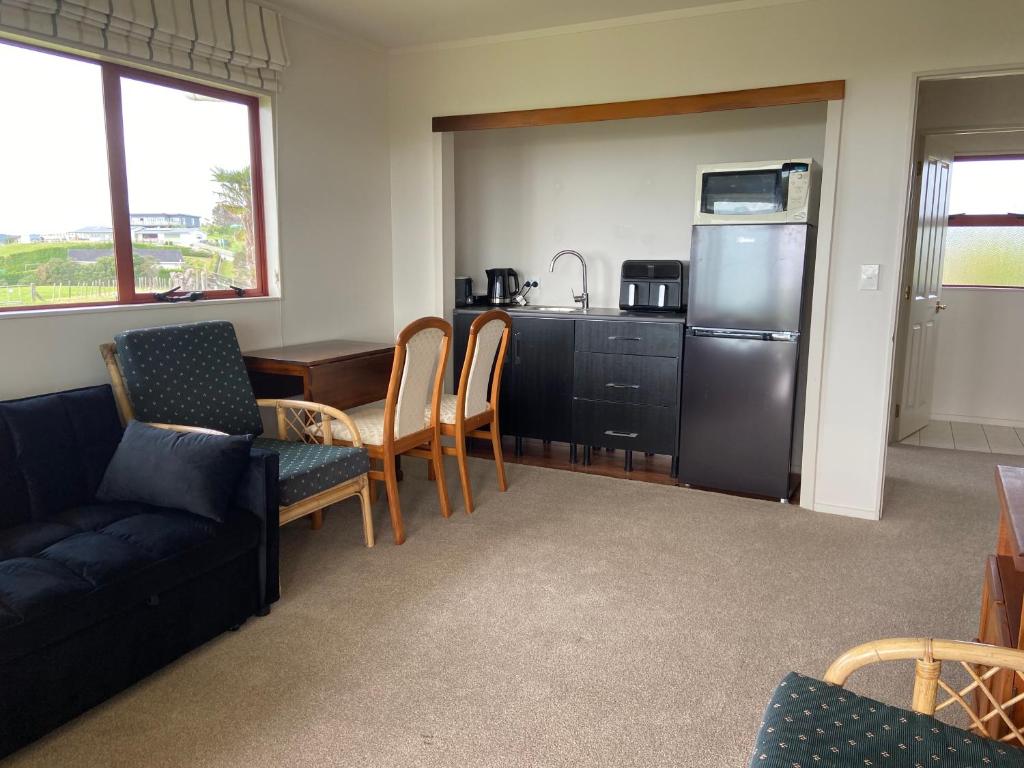 Doubtless Bay Views, Taipa