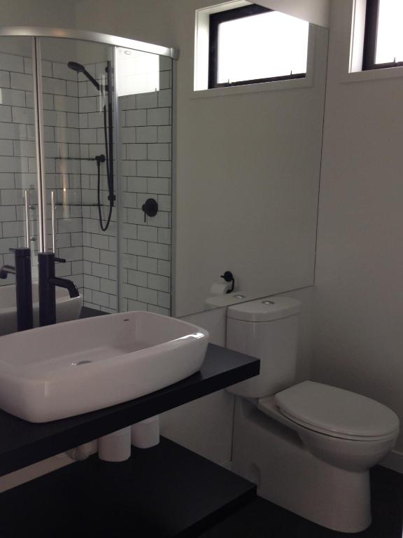Simply Stunning Studio 1 Apartment - Sleeps two photo