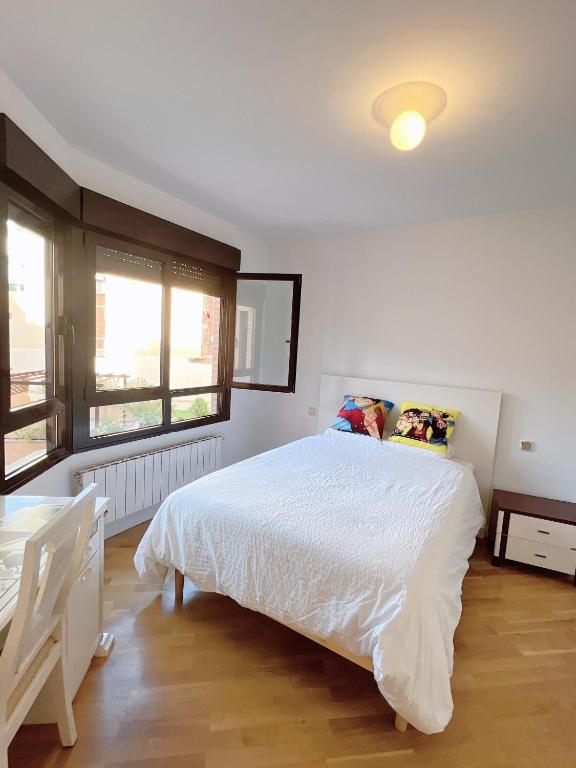 Alcobendas Cómodo y luminoso Un dormitorio, Alcobendas