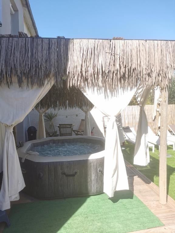 Villa d'Aqui, cosy, piscine, jacuzzi - 3