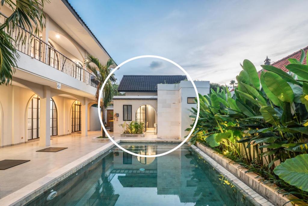 Unique! 1BR Apt in Detached House at Hotel Grounds, Canggu