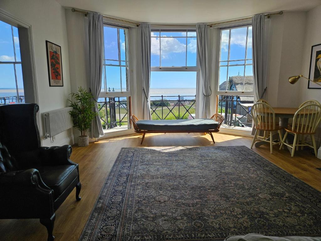 The Overlook, Lowestoft