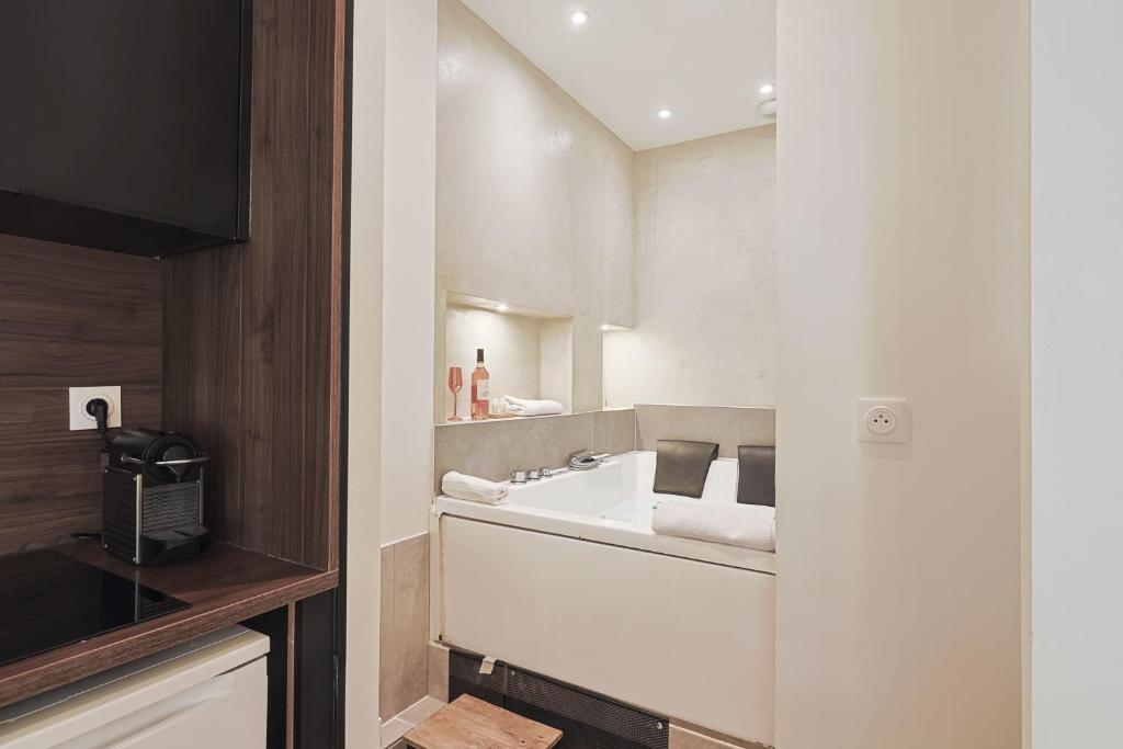 LES BULLES DE MONA - Passion - Spa - Clim - 3