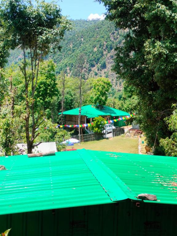 Namaste Sari, Chopta