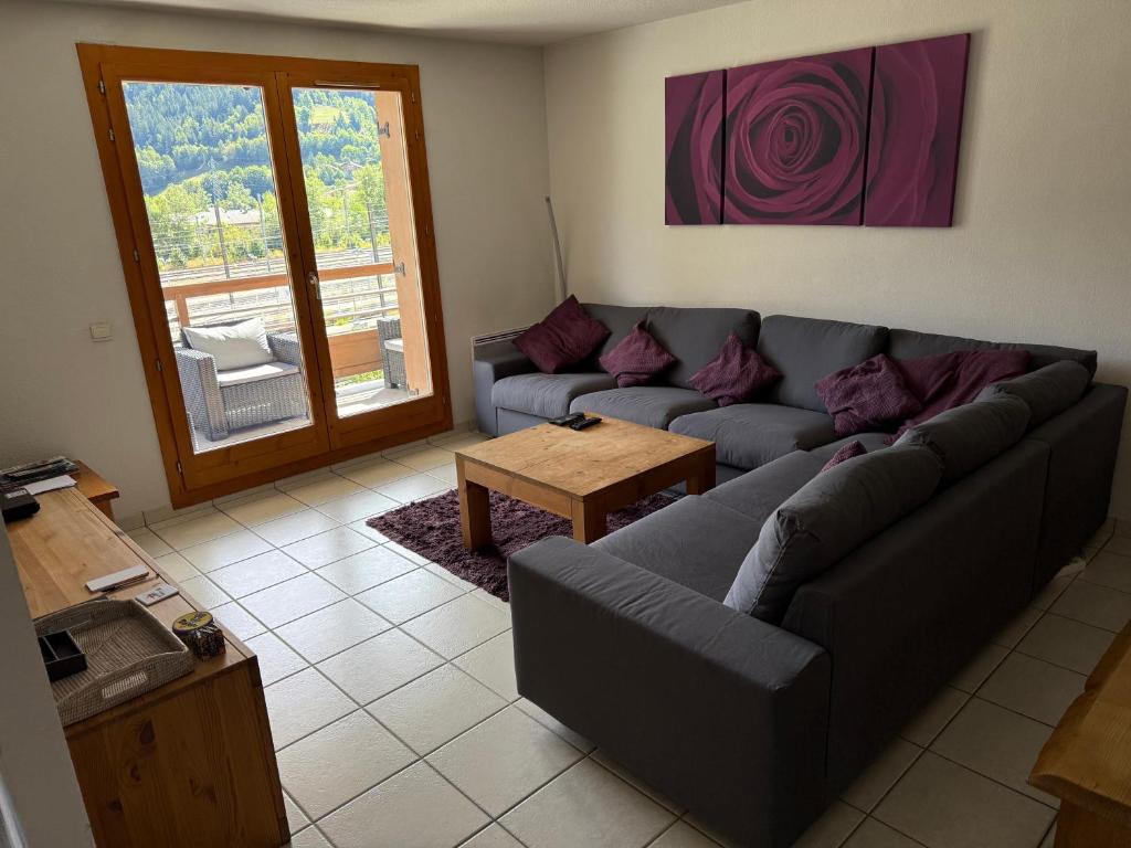 Deluxe Ski and Summer Apartment, Parking and WiFi - 2
