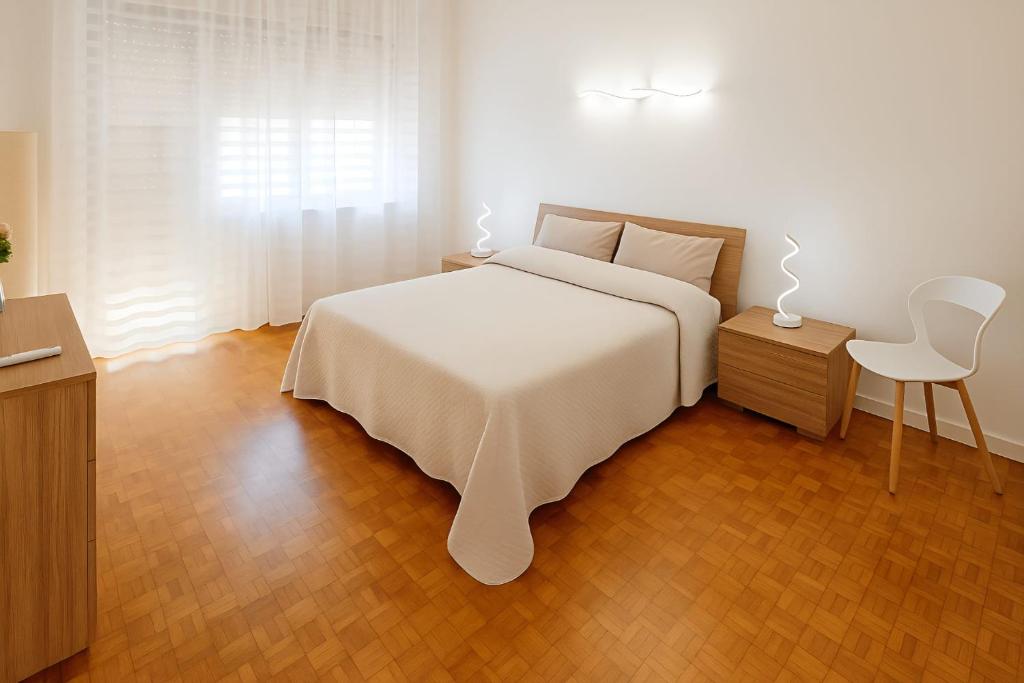 Poerio 7th Floor Jacuzzi Bath Apartment - 1