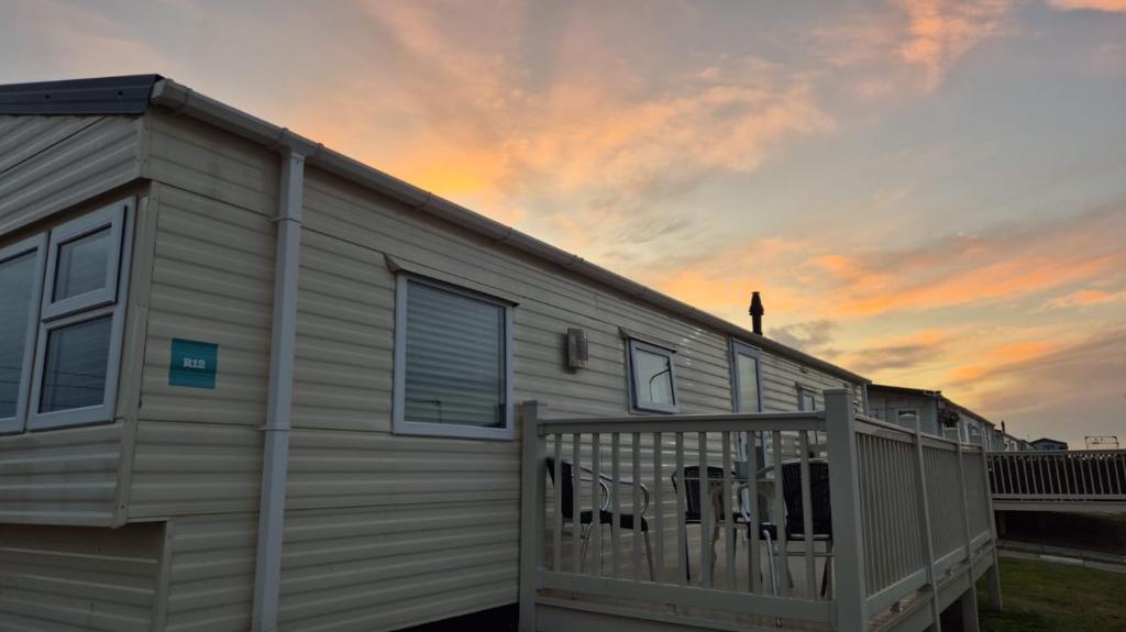 R12 Golden sands, Kinmel Bay