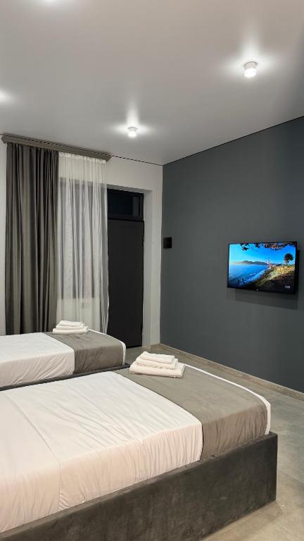 Terminal 1, Pʼarakʼar