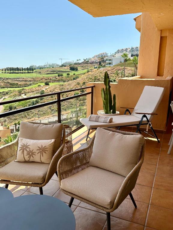M&M La Cala Suite - 4