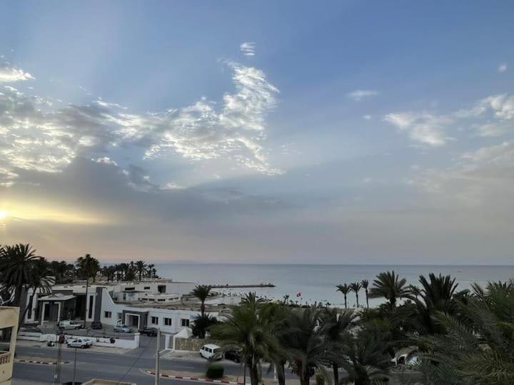 appartement vue mer monastir, Monastir