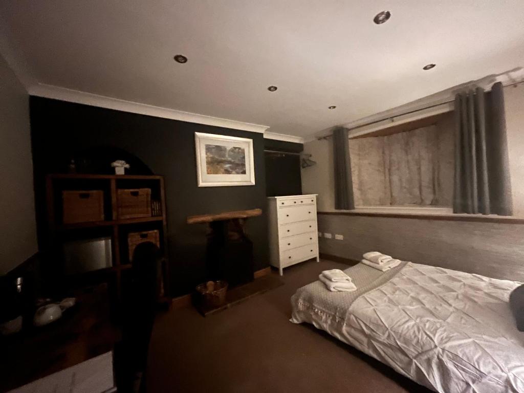 Double ground floor room - Leicester free parking and drinks, Leicester