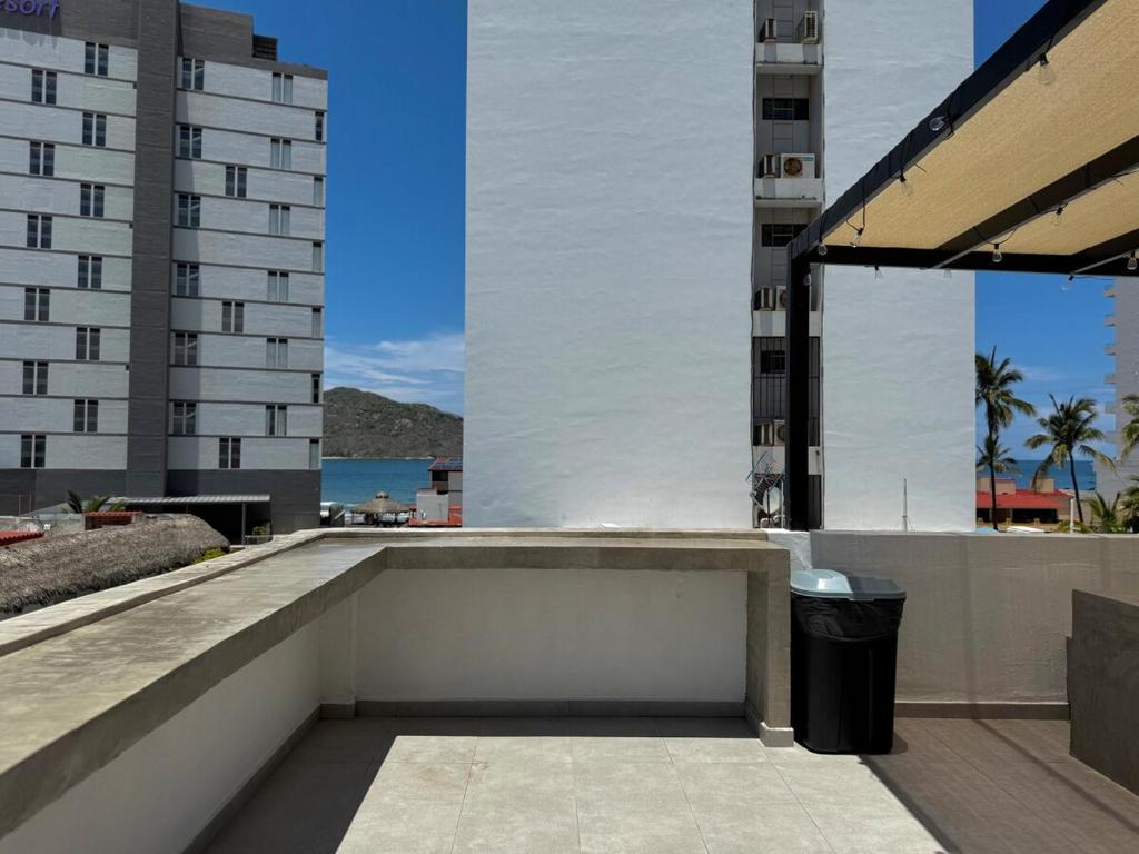 Loft One Street from the Beach - 5