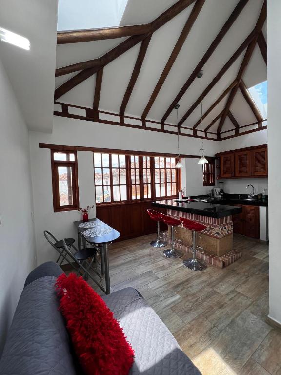 MAGICO Lugar EN LA BELLA VILLA - 2