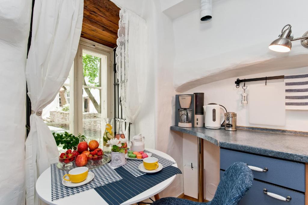 Facilities, Old Town Central Apartment in Tallinn