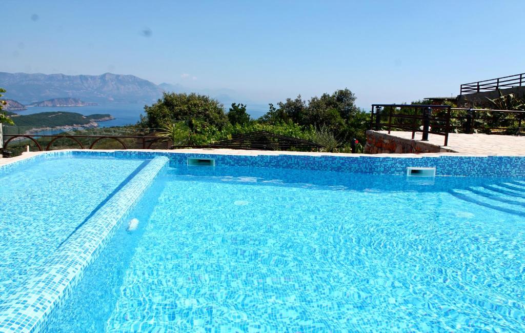 Apartments Villa Milna 1 - 5