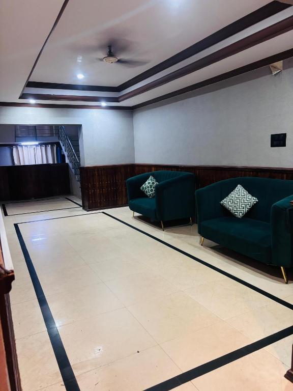 SPOT ON 73862 Jaya Tourist Home フロント・ロビー