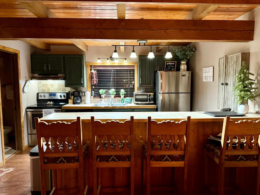 Aspen West #5 Townhouse With High Speed Wifi, Red River