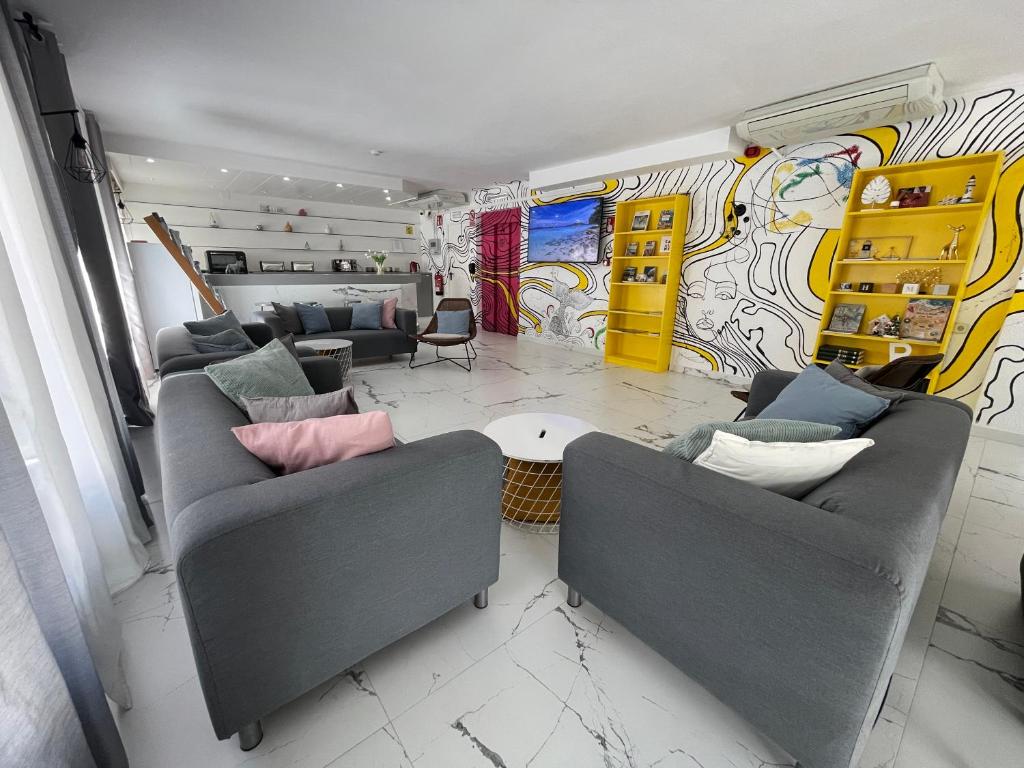Hotel Maremagnum - 1