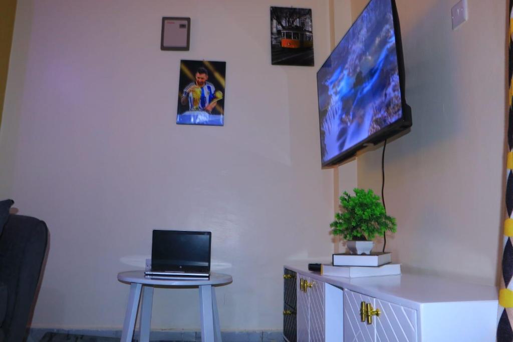 Cari comfy suite, Juja