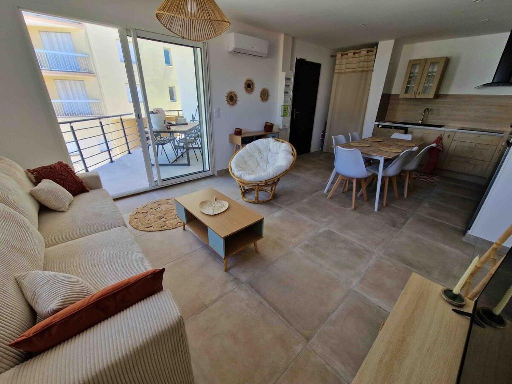 La Cime Appart Neuf au Port, Clim, Wifi, Parking, Plage, Valras-Plage