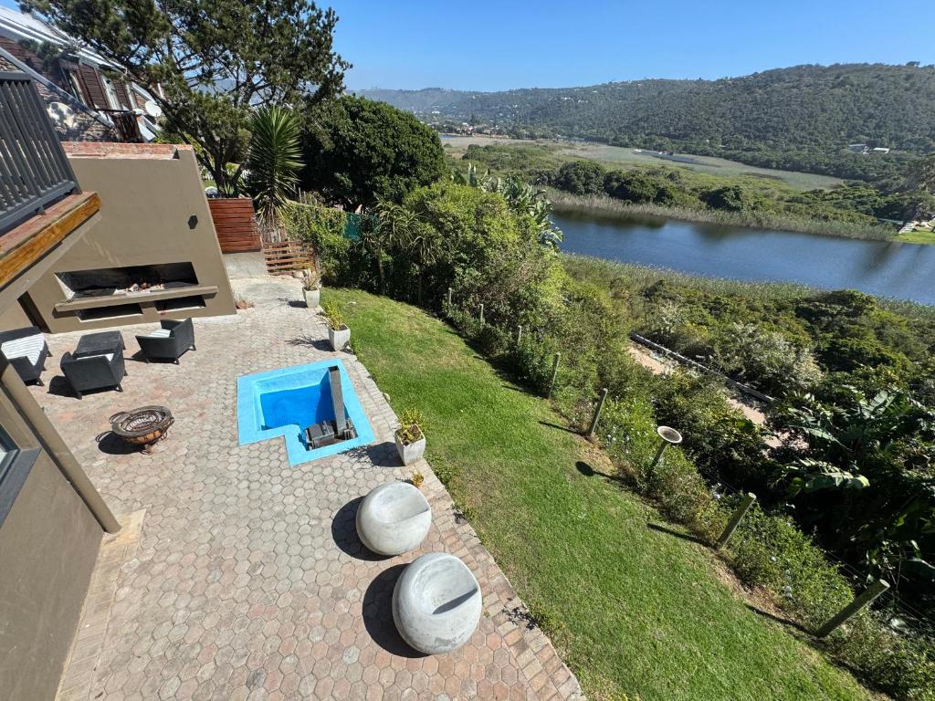 Dungbeetle Views, Wilderness